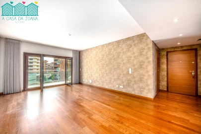 Apartamento T2 para Venda em Odivelas