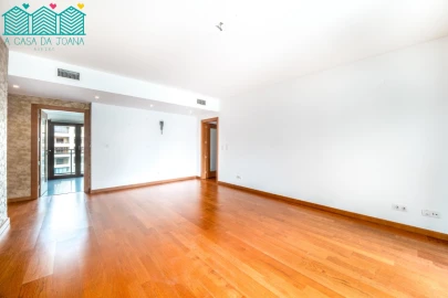 Apartamento T2 para Venda em Odivelas
