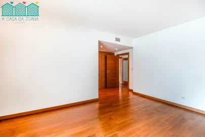 Apartamento T2 para Venda em Odivelas