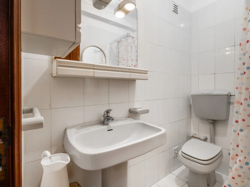 Apartamento T3 para Venda em Tavarede Foto 5