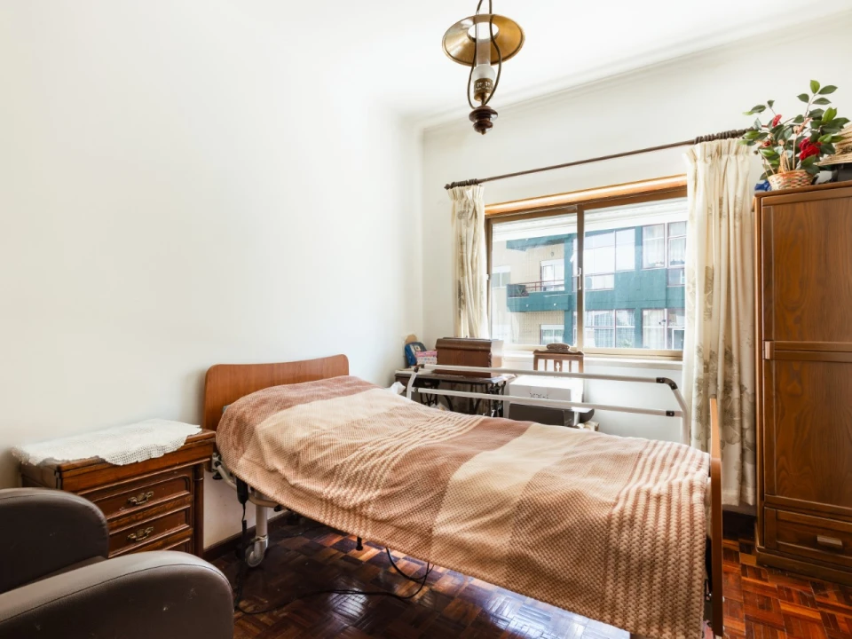 Apartamento T3 para Venda em Tavarede Foto 4