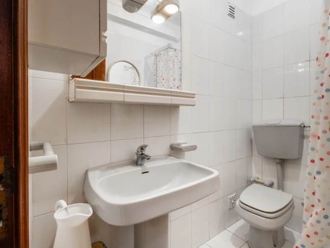Apartamento T3 para Venda em Tavarede Foto 5