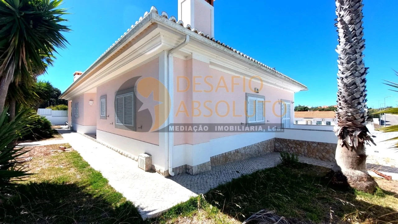 Moradia T3 para Venda em Sesimbra (Castelo) Foto 40