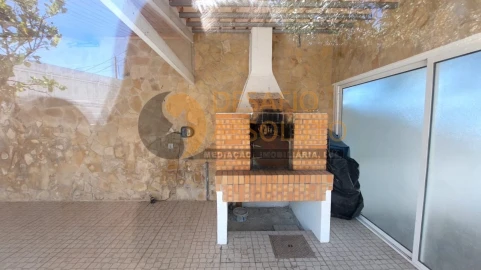 Moradia T3 para Venda em Sesimbra (Castelo)