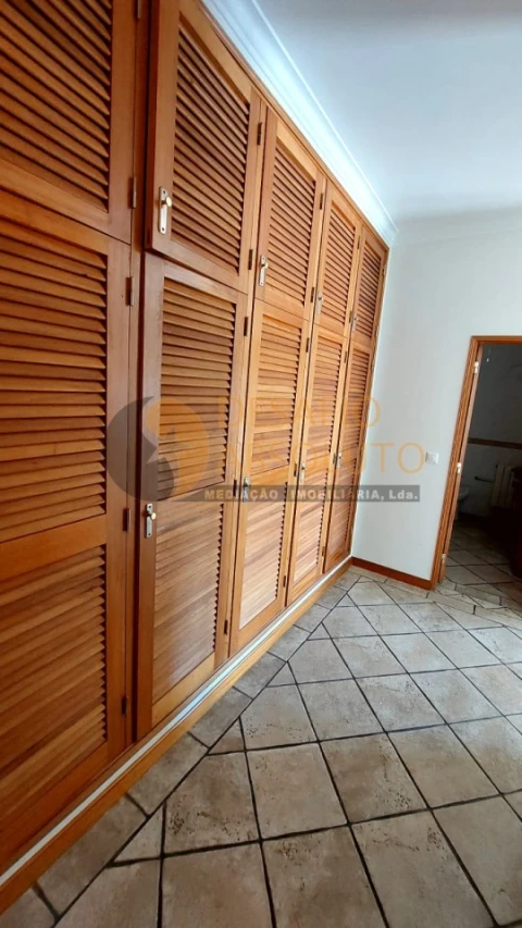Moradia T3 para Venda em Sesimbra (Castelo)