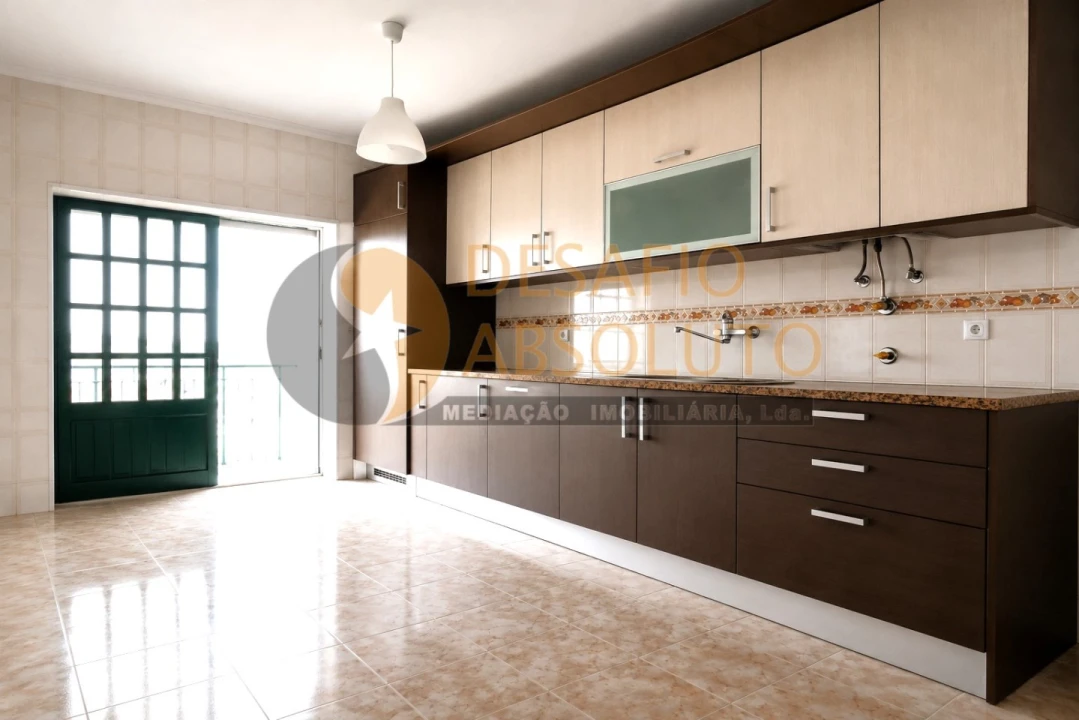 Apartamento T2 para Venda em Pinhal Novo Foto 1