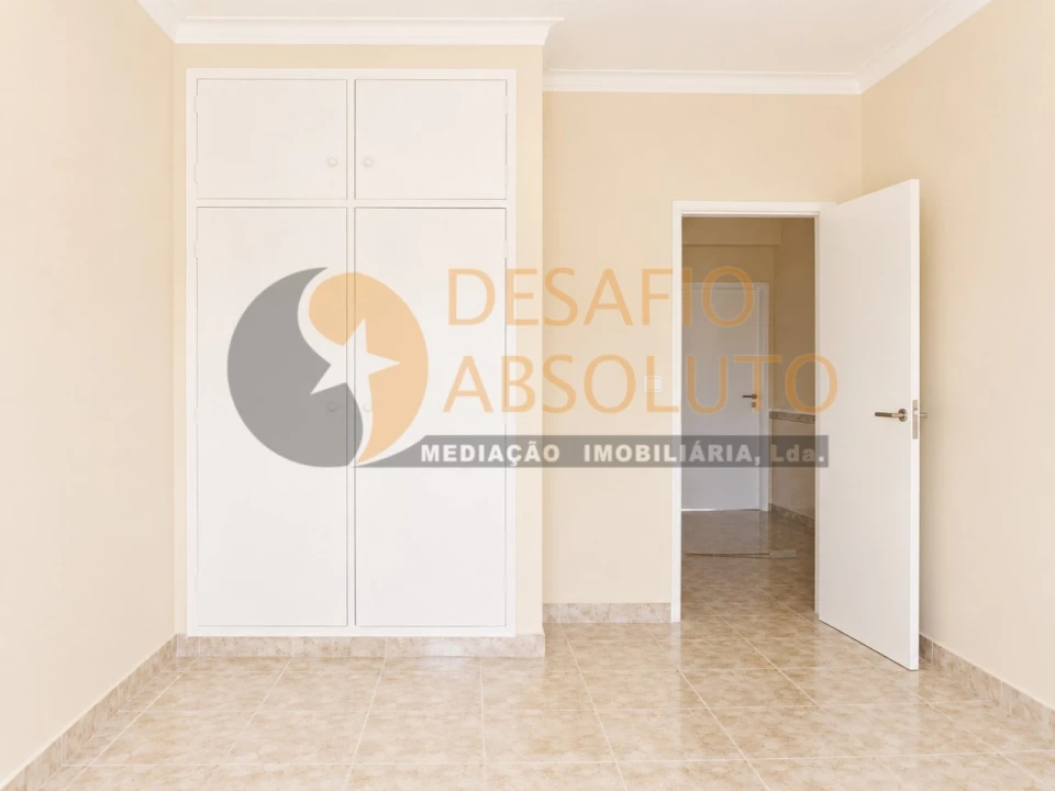Apartamento T2 para Venda em Pinhal Novo Foto 12