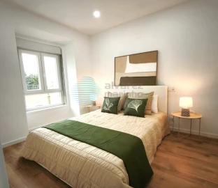 Apartamento T3 para Venda em Benfica