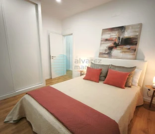 Apartamento T3 para Venda em Benfica