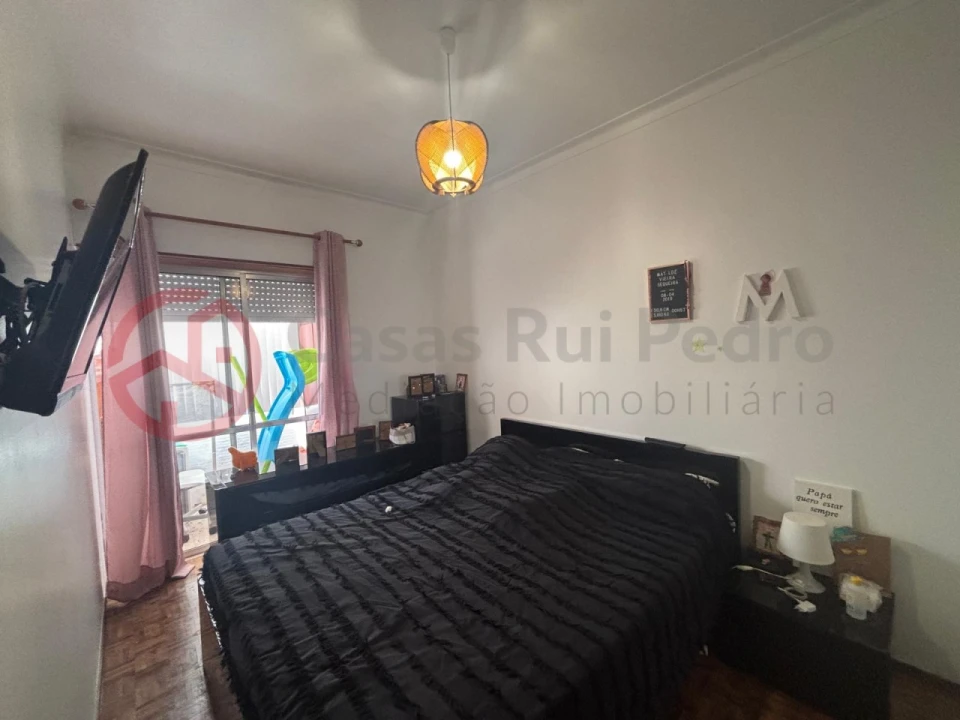 Apartamento T2 para Venda em Laranjeiro e Feijó Foto 22