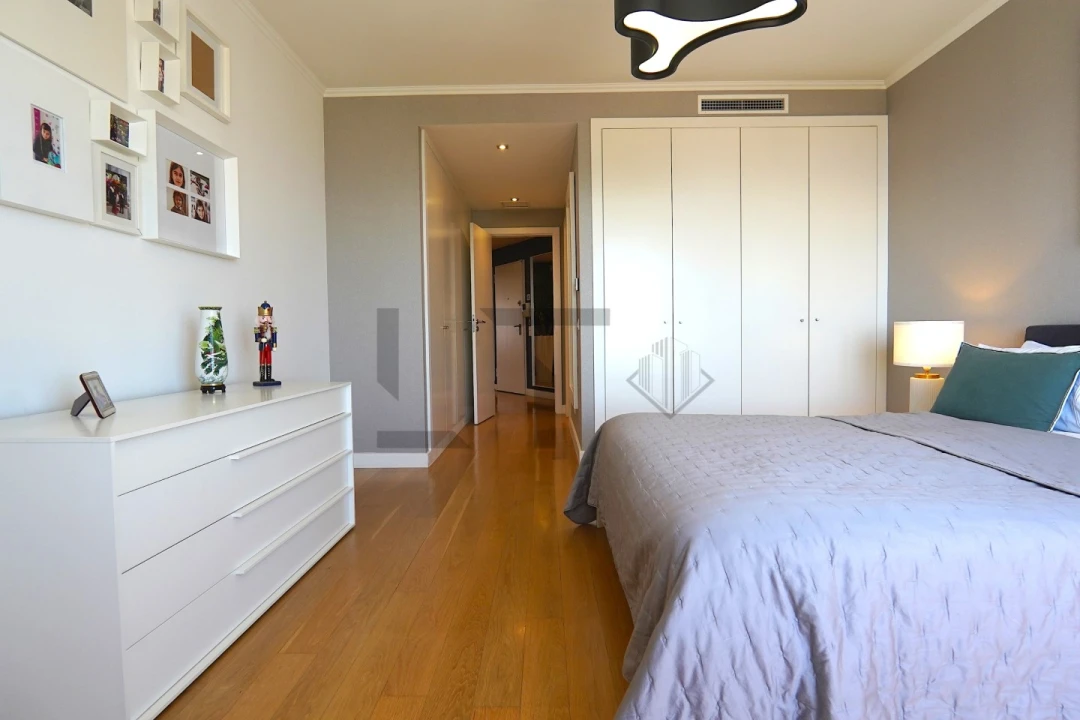 Apartamento T4 para Venda em Parque das Nações Foto 22