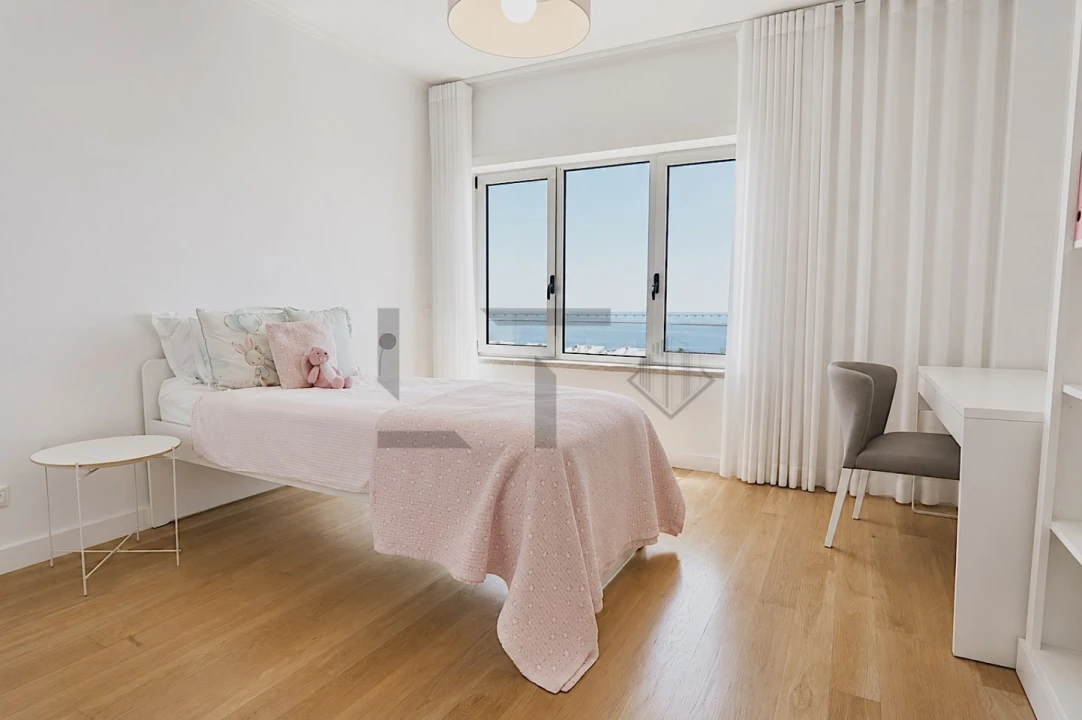 Apartamento T4 para Venda em Parque das Nações Foto 30