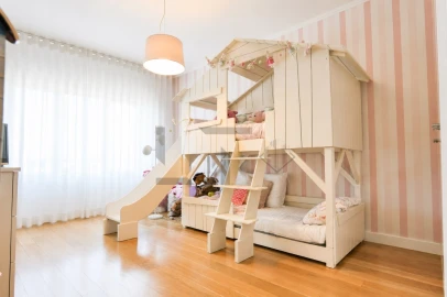 Apartamento T4 para Venda em Parque das Nações