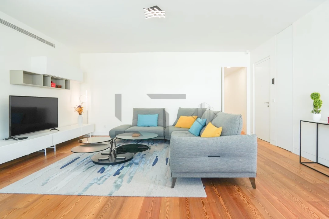 Apartamento T3 para Venda em Santo António Foto 12