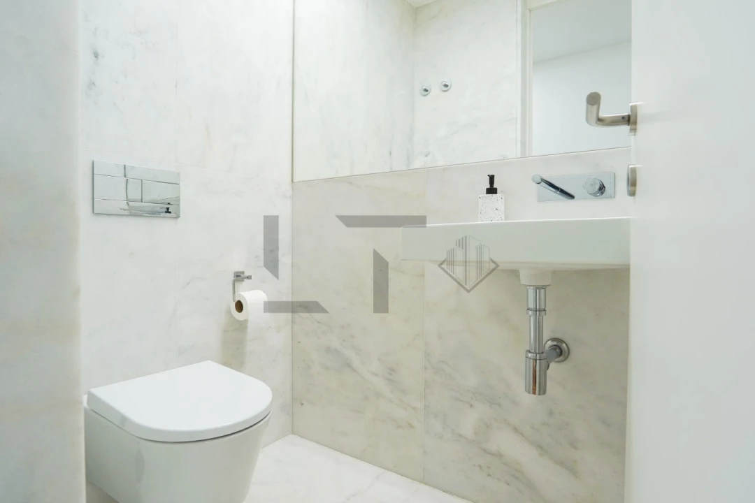 Apartamento T3 para Venda em Santo António Foto 33