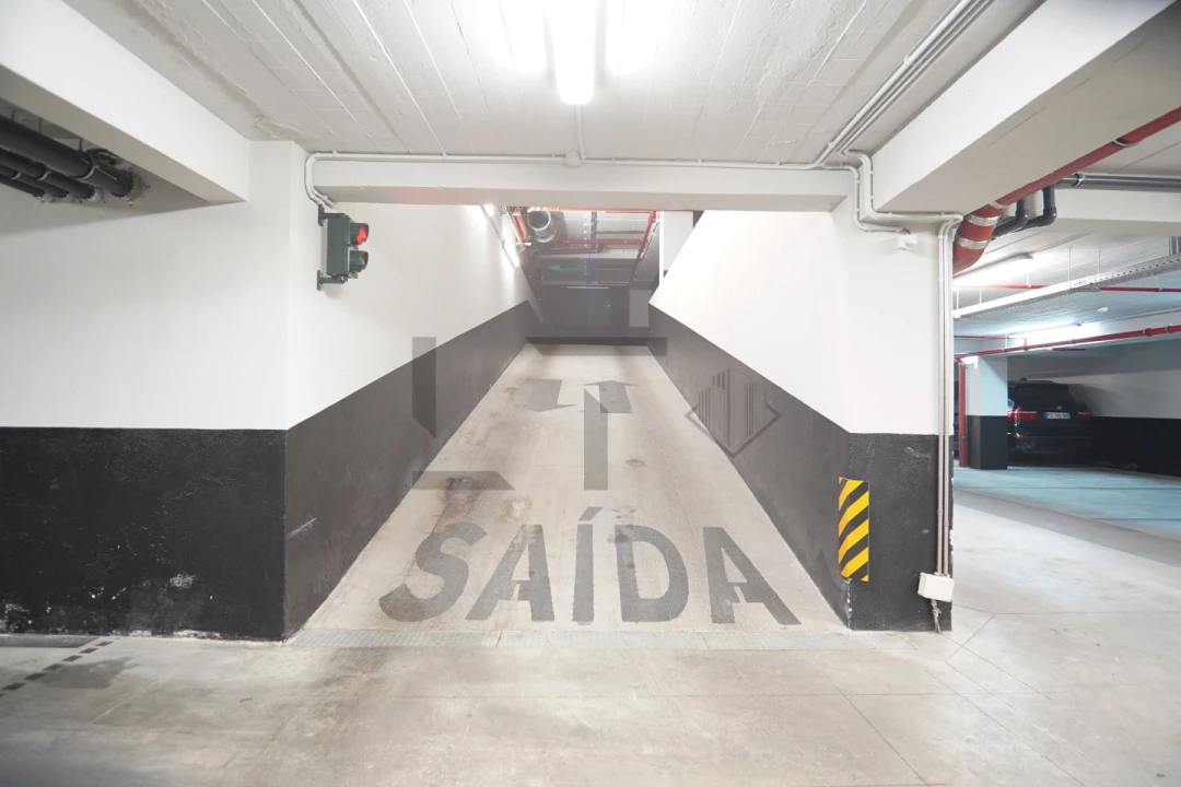 Apartamento T3 para Venda em Santo António Foto 49