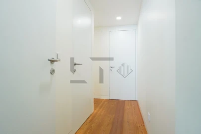 Apartamento T3 para Venda em Santo António