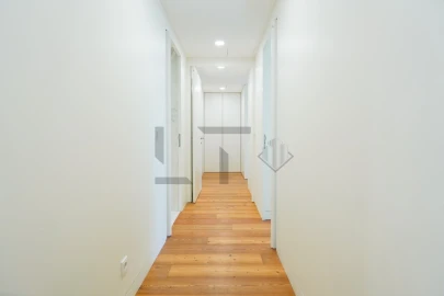 Apartamento T3 para Venda em Santo António