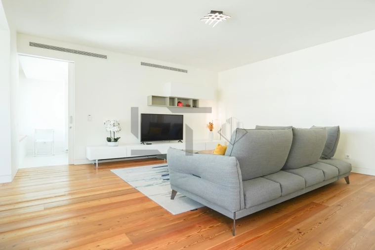Apartamento T3 para Venda em Santo António Foto 16
