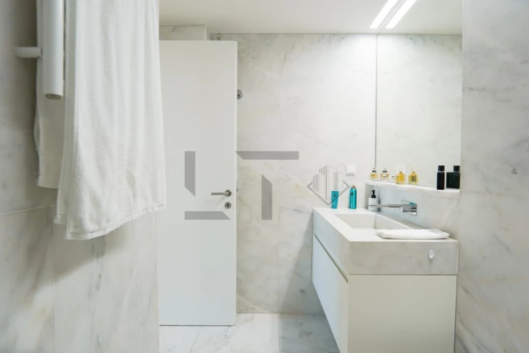 Apartamento T3 para Venda em Santo António Foto 39