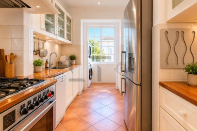 Apartamento T4 para Venda em Alvalade