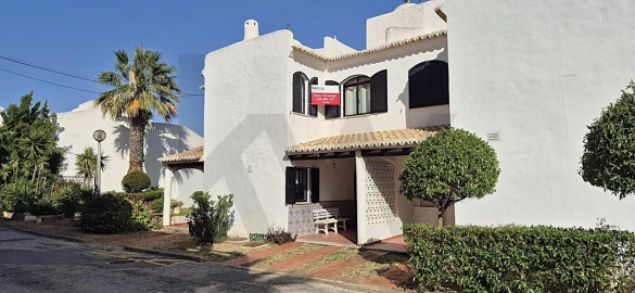 Moradia T2 para Venda em Porches