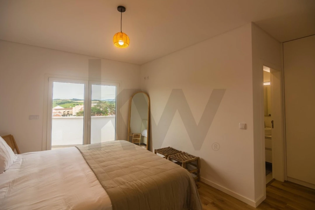 Apartamento T3 para Venda em Bombarral e Vale Covo Foto 20