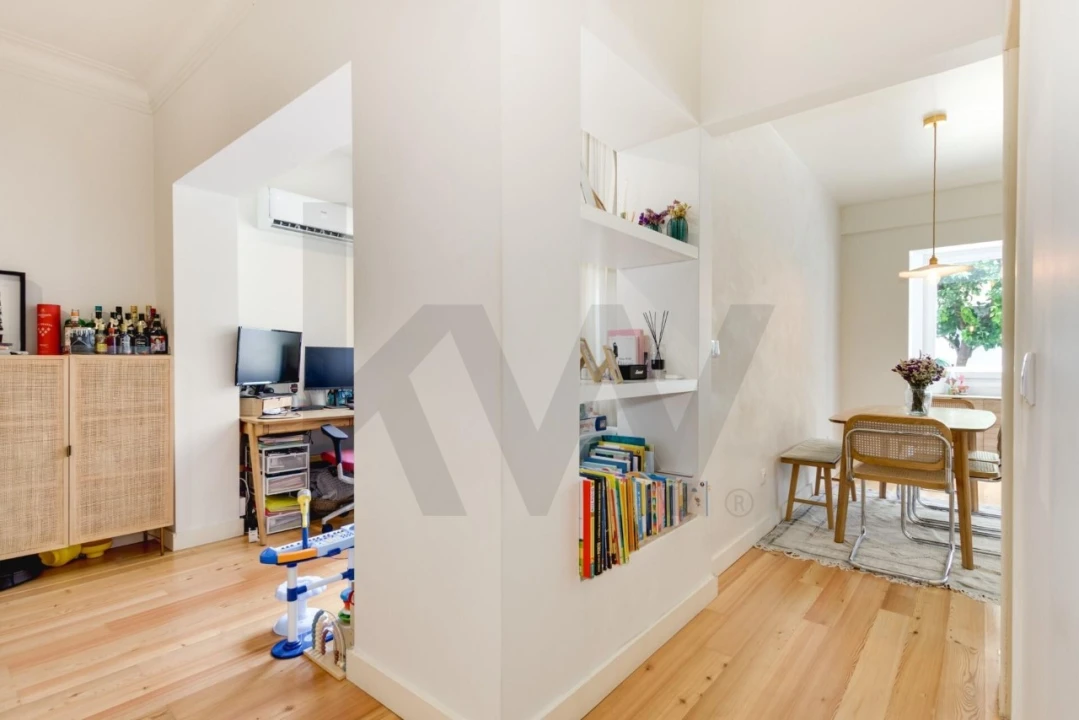 Apartamento T2 para Venda em Ajuda Foto 6