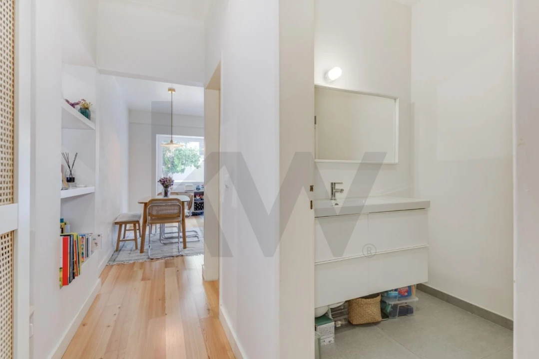 Apartamento T2 para Venda em Ajuda Foto 24