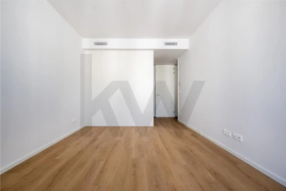 Apartamento T3 para Venda em Póvoa de Santa Iria e Forte da Casa