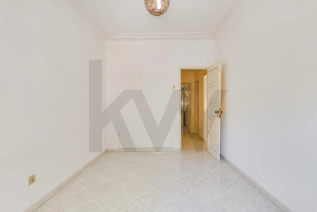 Apartamento T2 para Venda em Almada, Cova da Piedade, Pragal e Cacilhas Foto 14