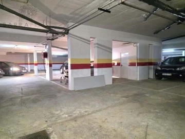 Apartamento T1 para Venda em Quarteira