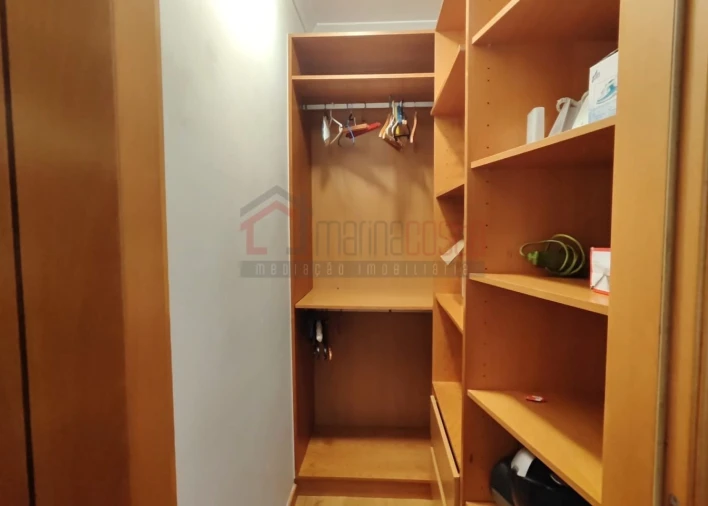Moradia T3 para Venda em Peniche Foto 17