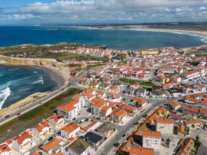Moradia T3 para Venda em Peniche Foto 21