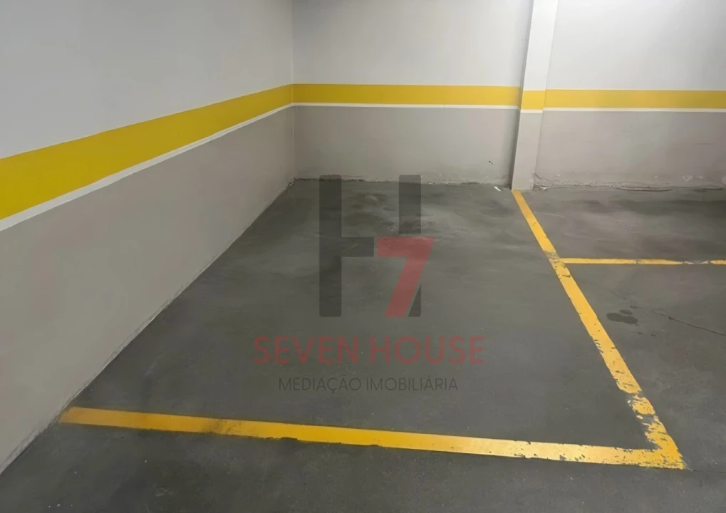Apartamento T3 para Venda em Santo Antão e São Julião do Tojal Foto 10