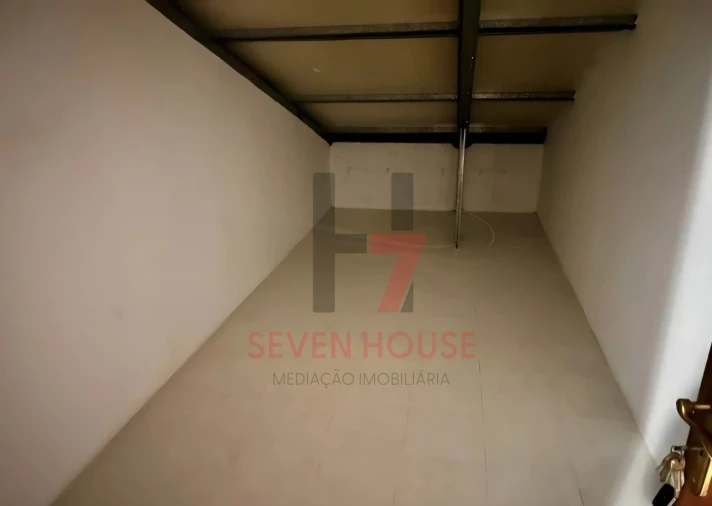 Apartamento T3 para Venda em Santo Antão e São Julião do Tojal Foto 9