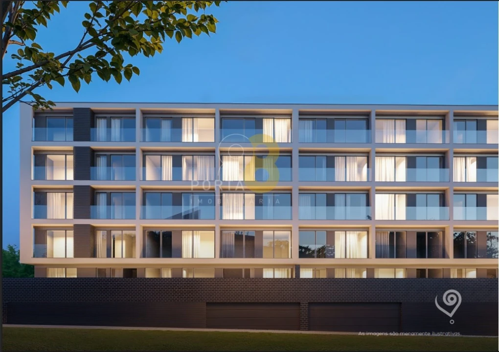 Apartamento para Venda em Pedrouços Foto 1