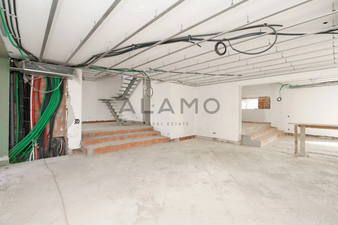 Moradia T5 para Venda em Almancil Foto 29