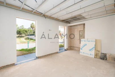 Moradia T5 para Venda em Almancil