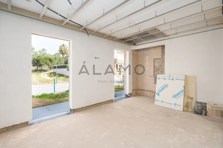 Moradia T5 para Venda em Almancil Foto 26