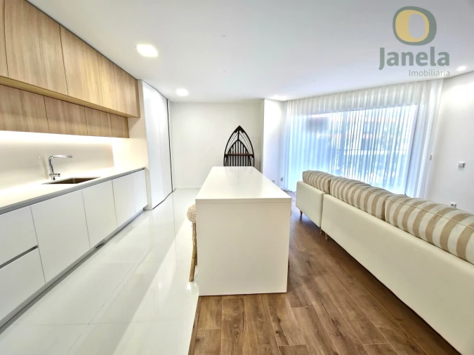 Apartamento T1 para Venda em Olhão Foto 3
