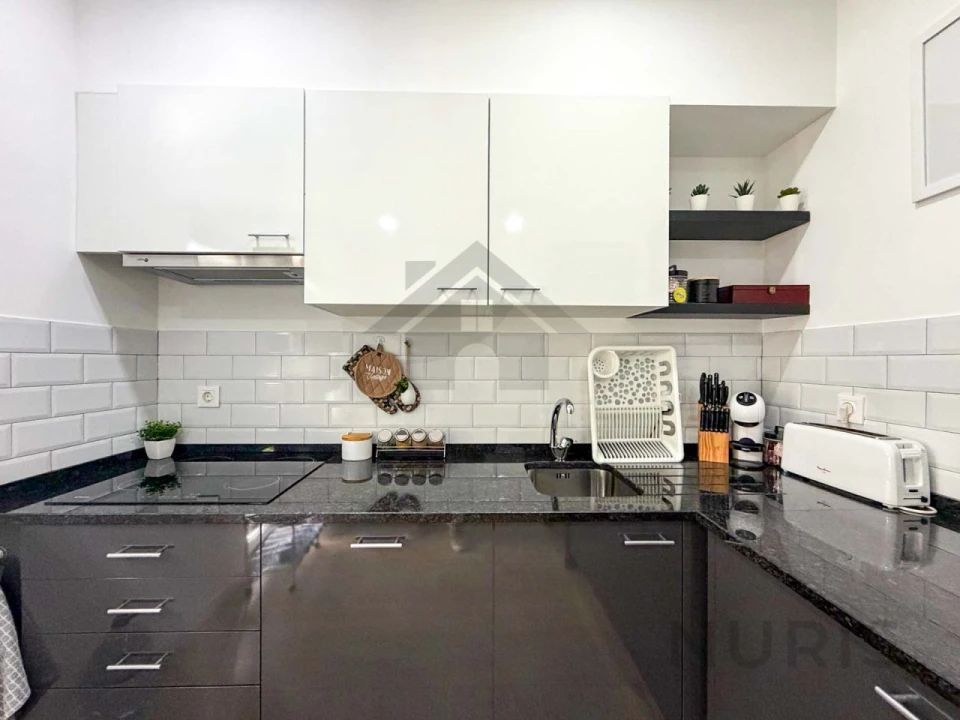 Apartamento T2 para Arrendamento em Portimão Foto 7