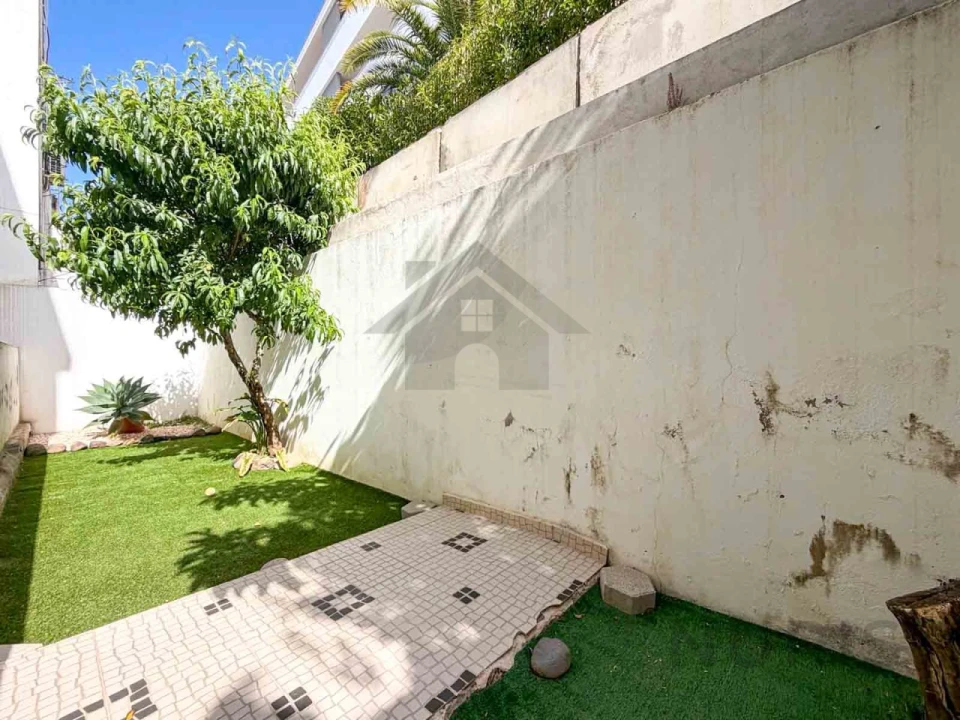 Apartamento T2 para Arrendamento em Portimão Foto 20
