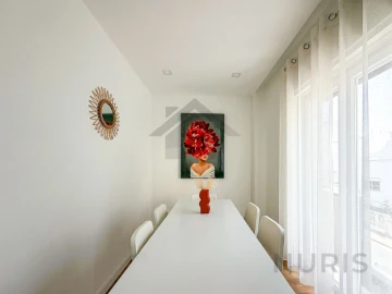 Apartamento T2 para Arrendamento em Portimão