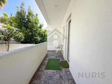 Apartamento T2 para Arrendamento em Portimão