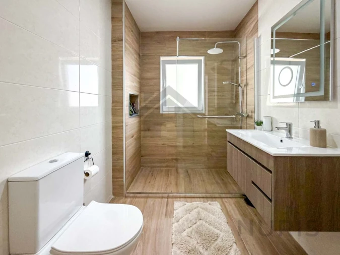 Apartamento T2 para Arrendamento em Portimão Foto 12