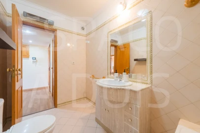 Apartamento T2 para Venda em Cacém e São Marcos