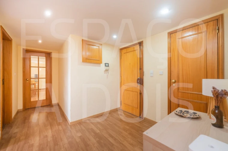 Apartamento T2 para Venda em Cacém e São Marcos Foto 2