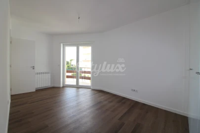 Apartamento T4 para Arrendamento em Cascais e Estoril