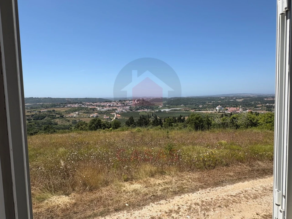 Moradia T4 para Venda em Santa Maria, São Pedro e Sobral da Lagoa Foto 11